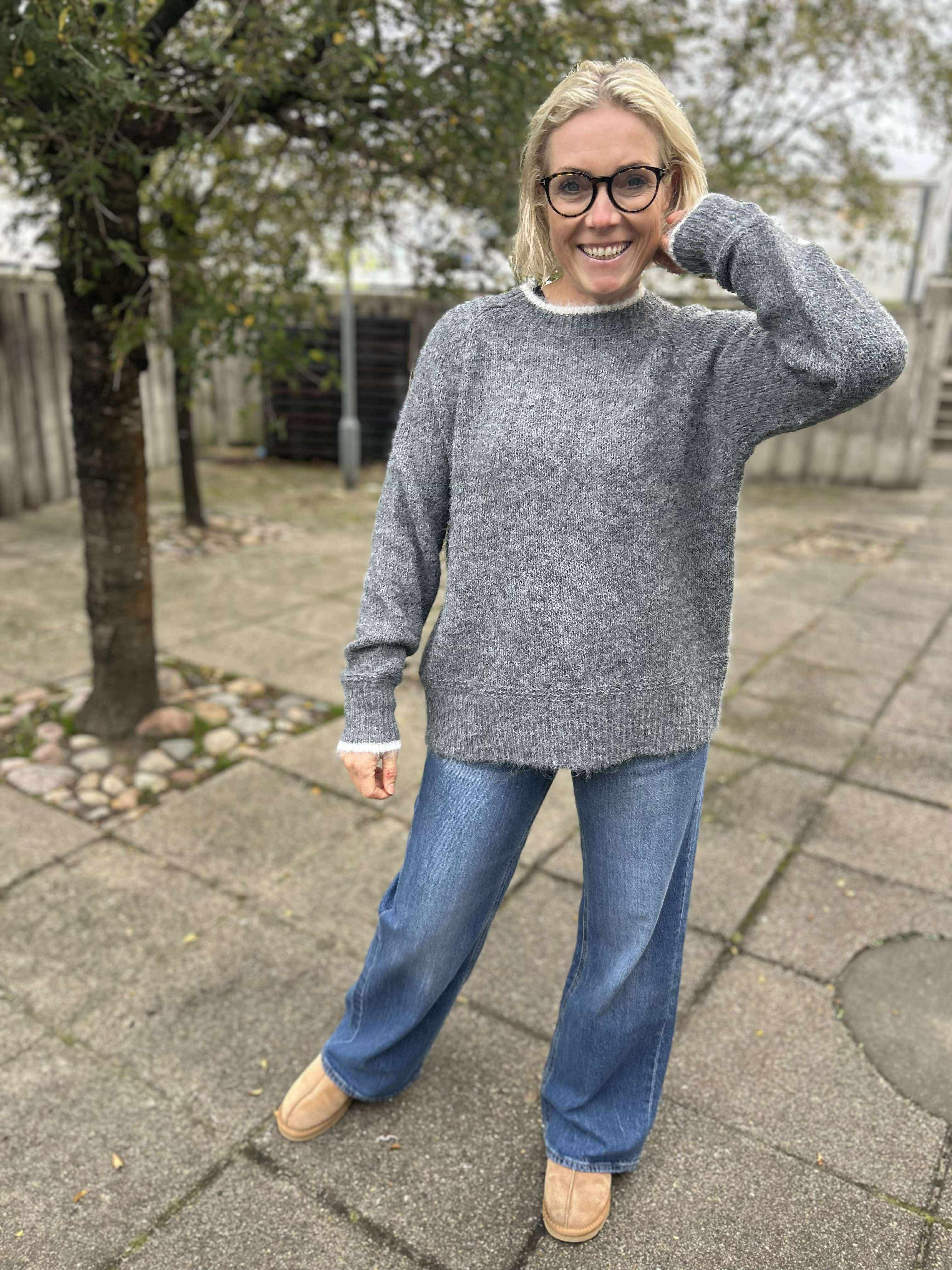 PCIVY Pullover - Medium Grey Melange